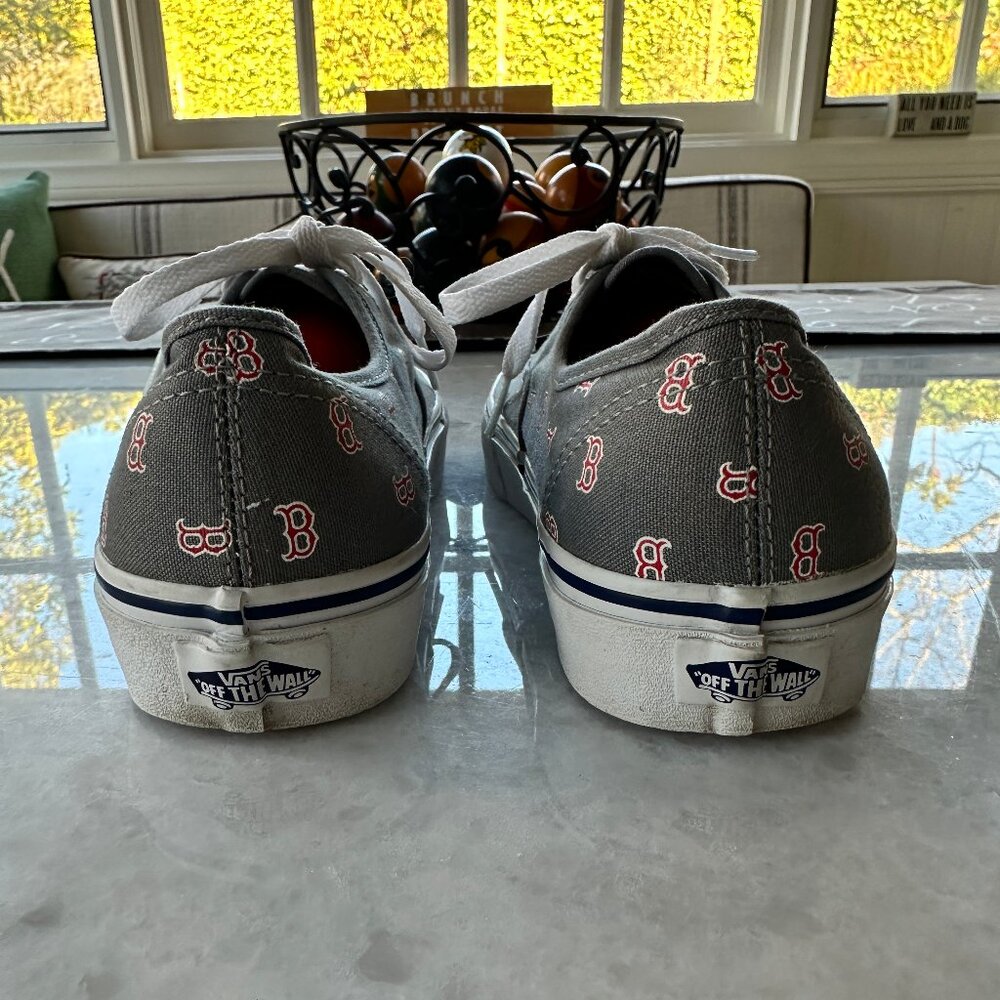 💥RARE💥Vans Authentic Gray MLB Boston Red Sox Skate Shoes Size Men 7.5, Women 9 - Picture 2 of 7
